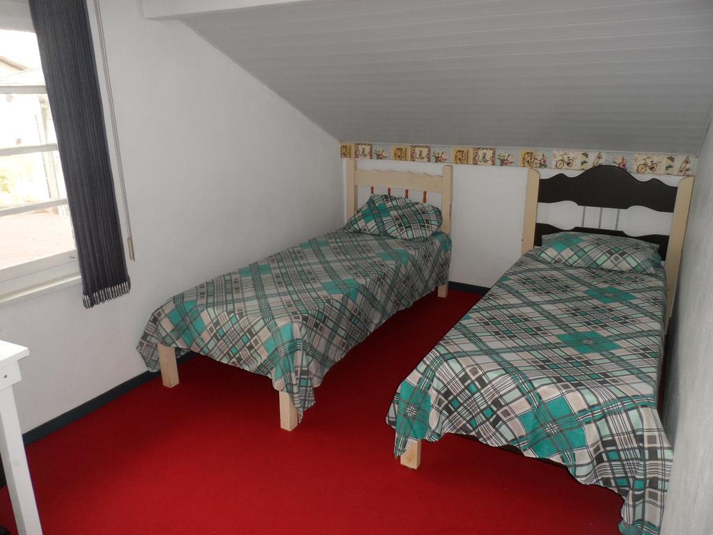 Austria Hostel & Pousada Blumenau Quarto foto